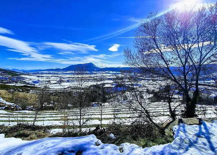La Atalaya De Araguas Сasa de vacaciones Araguás del Solano
