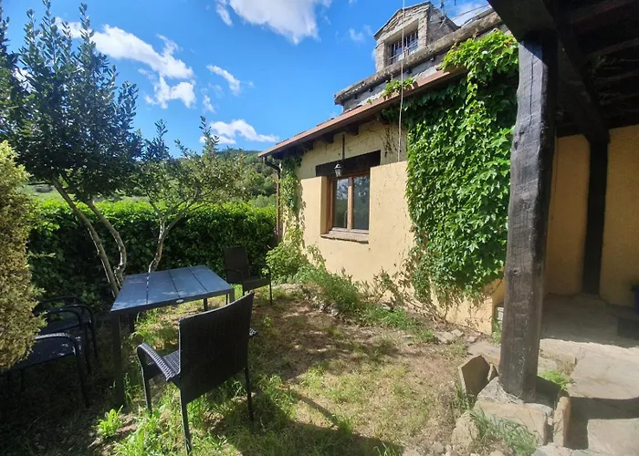 La Atalaya De Araguas * Araguás del Solano